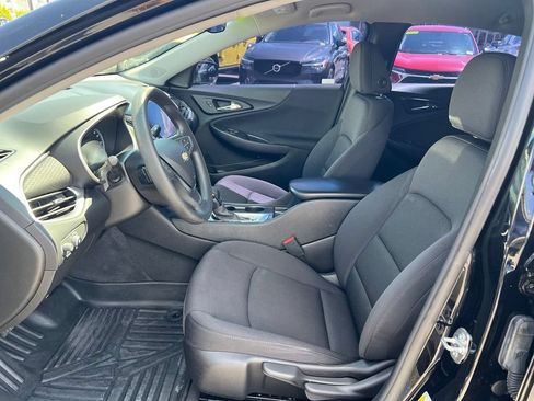 Used 2022 Chevrolet Malibu LS FWD image 25