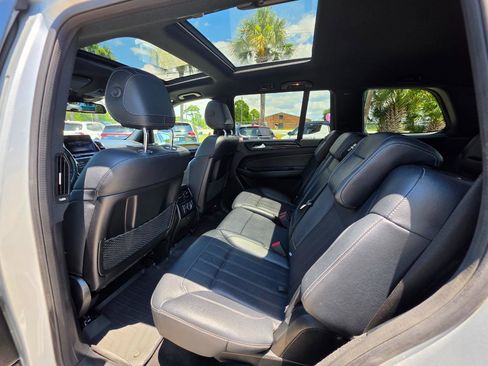 Used 2019 Mercedes-Benz GLS 450 4MATIC image 12