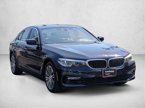 Used 2018 BMW 530e w/ Premium Package 2 RWD image 3