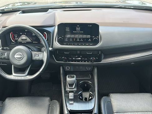 Used 2022 Nissan Rogue Platinum w/ Head-Up Display Package FWD image 19