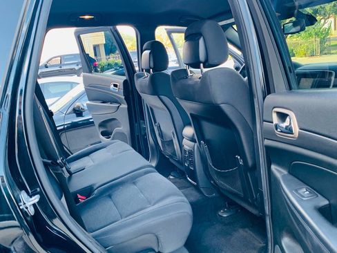 Used 2015 Jeep Grand Cherokee Laredo w/ Quick Order Package 23E image 21