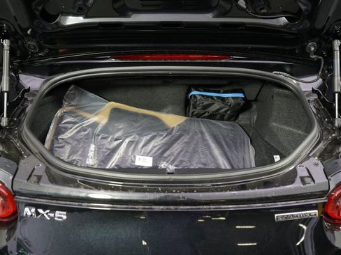 New 2026 MAZDA MX-5 Miata Club RWD image 21