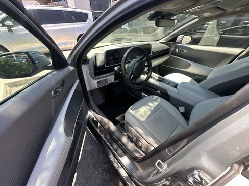Used 2024 Hyundai Ioniq 6 SEL RWD image 6