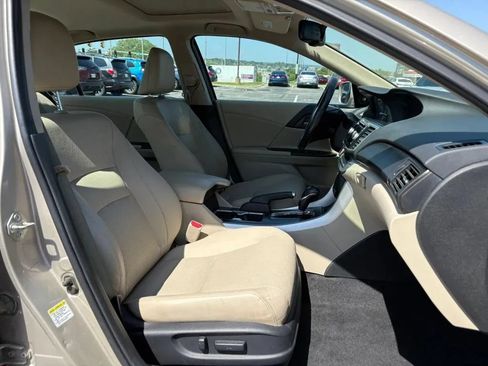 Used 2014 Honda Accord EX-L image 16