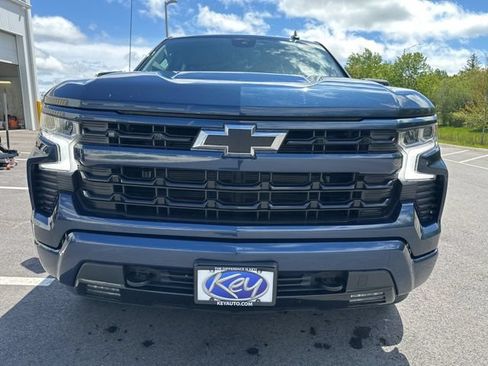 Used 2022 Chevrolet Silverado 1500 RST AWD/4WD image 8