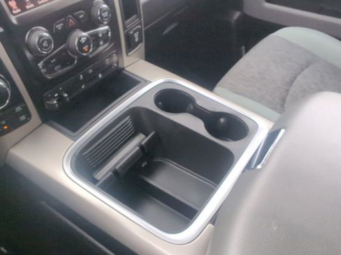 Used 2016 RAM 1500 Big Horn image 24