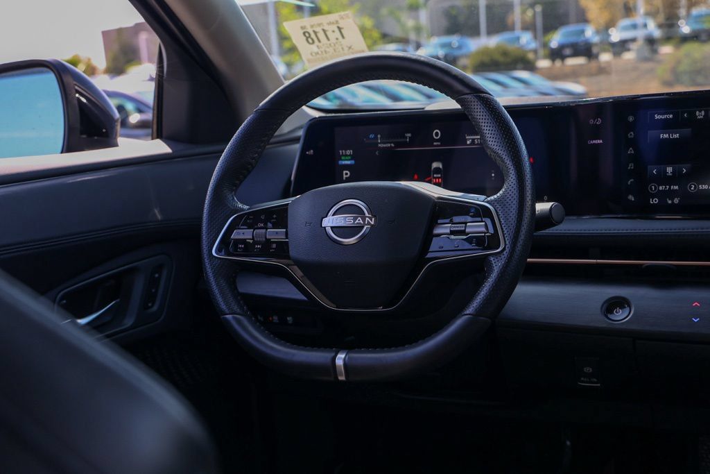Used 2024 Nissan Ariya AWD image 25