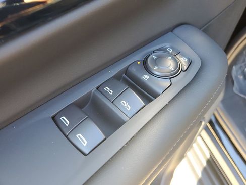 New 2026 Chevrolet Suburban LS w/ LPO, Dark Essentials Package image 19