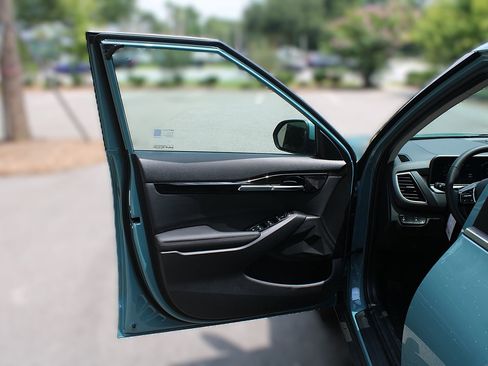 New 2026 Kia Seltos EX image 18