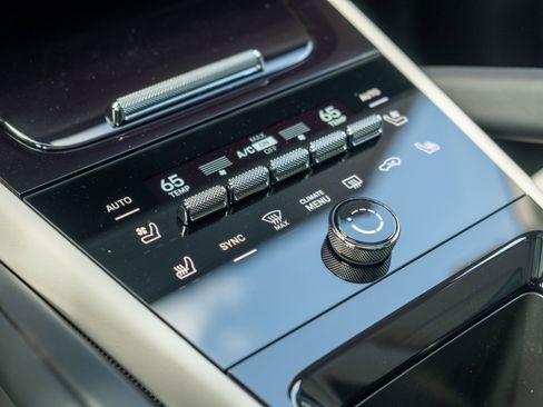 New 2026 Porsche Cayenne E-Hybrid image 27