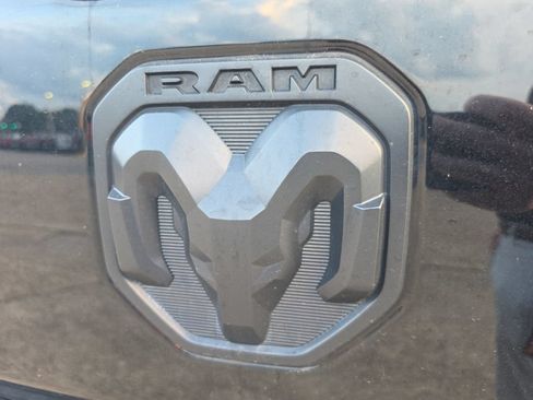 Used 2021 RAM 1500 Big Horn AWD/4WD image 17