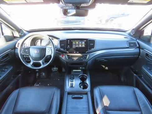 Used 2022 Honda Passport EX-L image 12