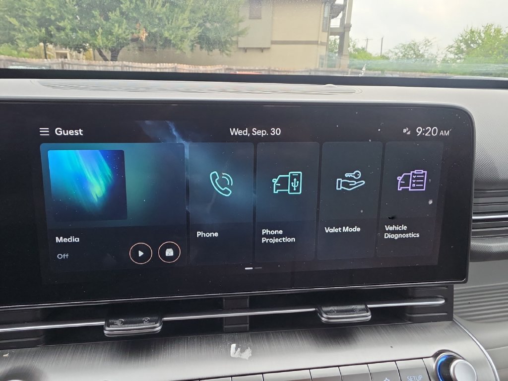 Certified 2024 Hyundai Kona SEL FWD image 18