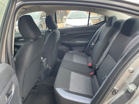 Used 2025 Nissan Versa SV image 24