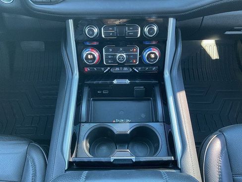 Used 2021 GMC Yukon Denali image 8