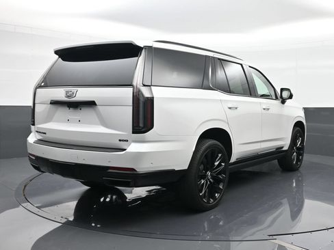 Certified 2025 Cadillac Escalade Sport Platinum w/ LPO, ONYX Package AWD/4WD image 14