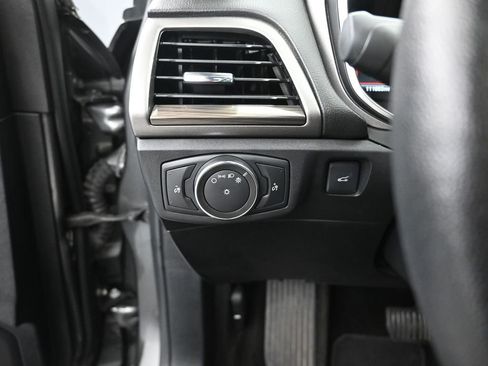 Used 2018 Ford Fusion Energi SE image 14