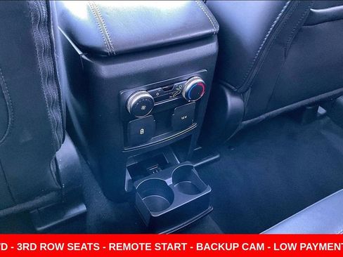 Used 2022 Ford Explorer XLT w/ Equipment Group 202A AWD/4WD image 10