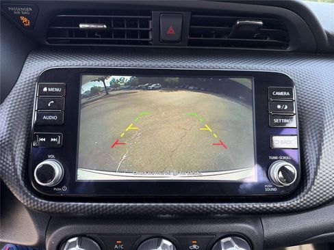 Used 2023 Nissan Kicks SV FWD image 12