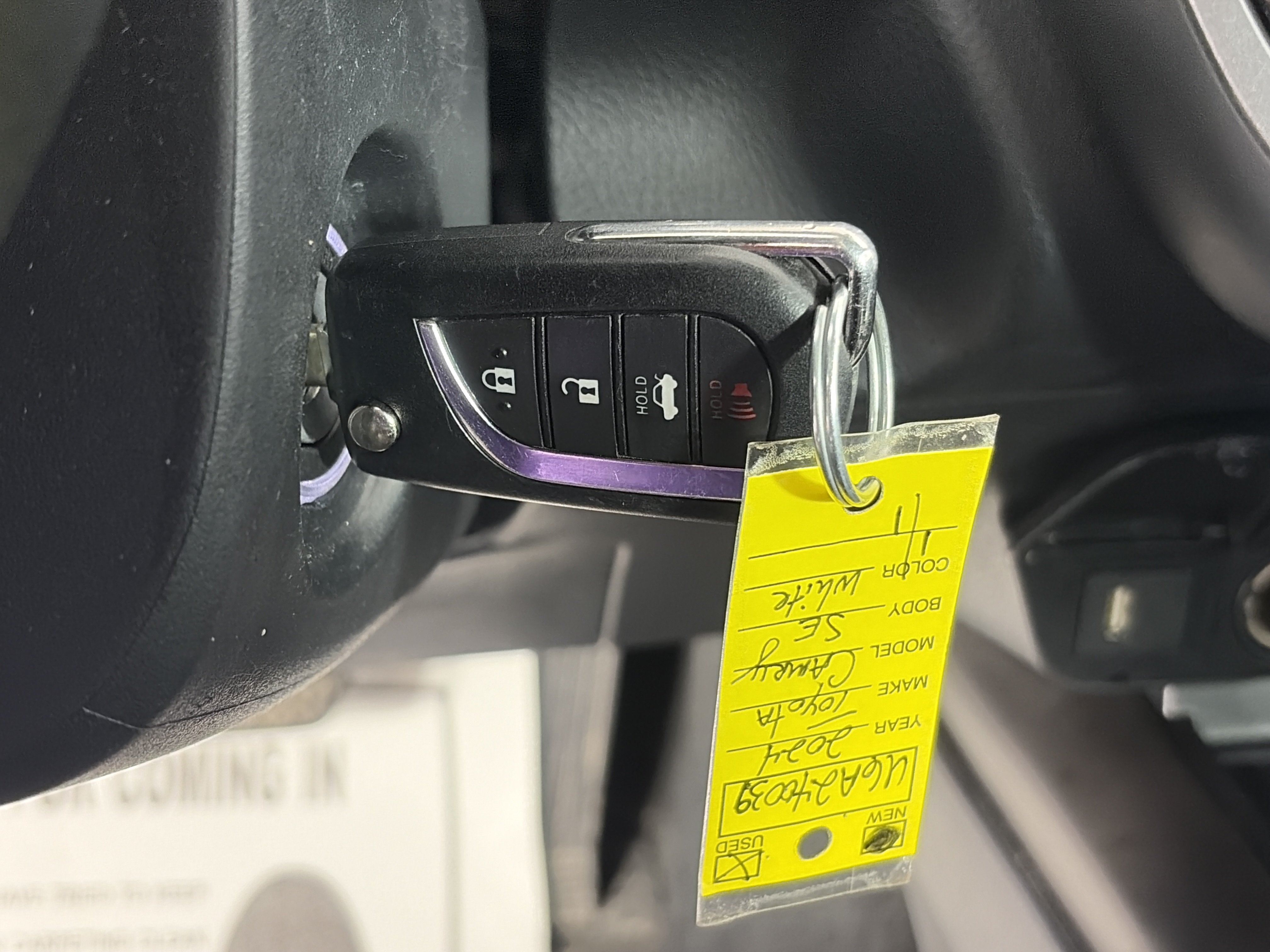 Used 2024 Toyota Camry SE FWD image 25
