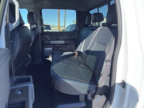 Used 2024 Ford F350 Lariat image 23