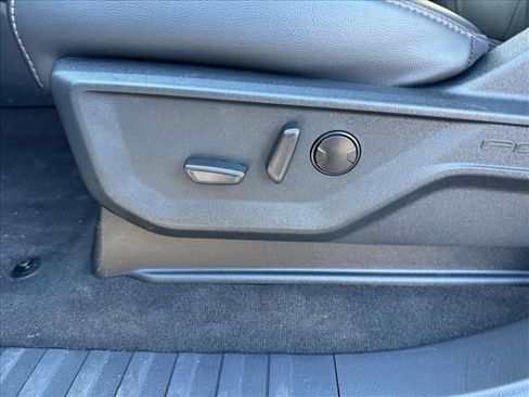 New 2025 Ford F250 Lariat w/ Lariat Ultimate Package image 16