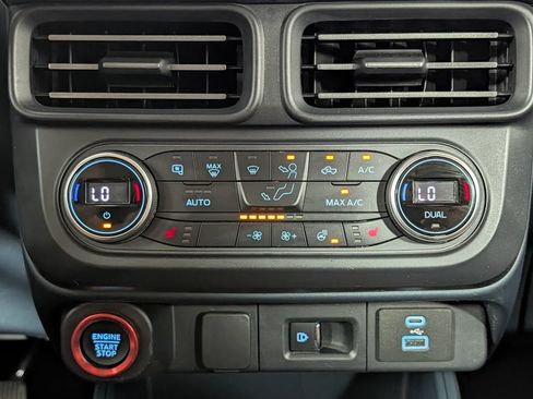 Certified 2022 Ford Maverick Lariat w/ Lariat Luxury Package AWD/4WD image 18