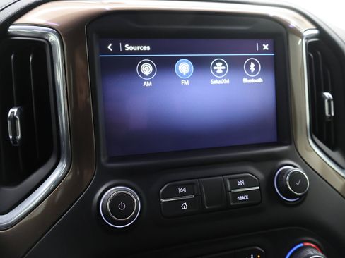 Used 2021 Chevrolet Silverado 2500 High Country w/ Z71 Off-Road Package image 58