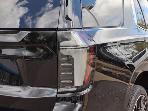 New 2026 Chevrolet Tahoe High Country AWD/4WD image 37