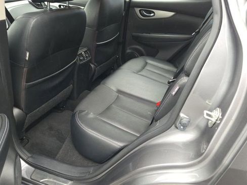 Used 2020 Nissan Rogue Sport SL image 12