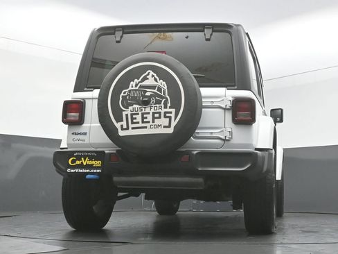 Used 2024 Jeep Wrangler Unlimited w/ Convenience Group AWD/4WD image 48