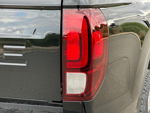 New 2026 Honda Ridgeline RTL image 17