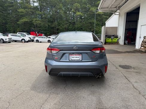 Used 2022 Toyota Corolla SE FWD image 6