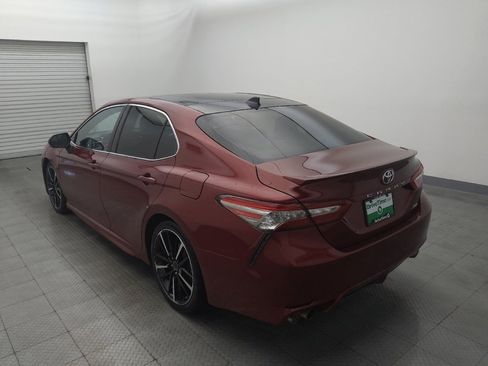 Used 2018 Toyota Camry XSE FWD image 5