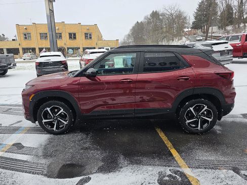 Used 2022 Chevrolet TrailBlazer RS w/ Sun and Liftgate Package image 6
