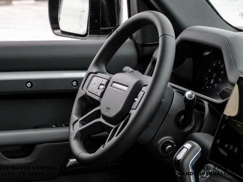 New 2026 Land Rover Defender 110 X-Dynamic SE AWD/4WD image 16