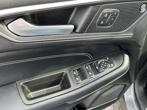 Used 2021 Ford Edge Titanium w/ Class II Trailer Tow Package image 17