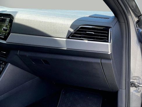Used 2021 Volkswagen Jetta R-Line FWD image 19