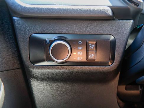Used 2025 Ford Escape ST-Line AWD/4WD image 17