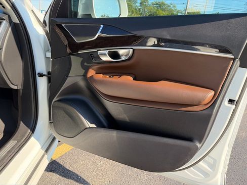 Used 2019 Volvo XC90 T6 Momentum w/ Advanced Package AWD/4WD image 26