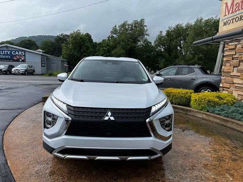 Used 2025 Mitsubishi Eclipse Cross SE AWD/4WD image 2