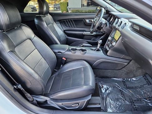 Used 2018 Ford Mustang GT Premium image 19