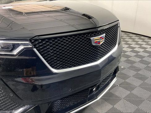 Used 2024 Cadillac XT6 Sport w/ Platinum Package AWD/4WD image 36