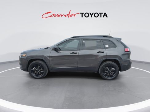 Used 2023 Jeep Cherokee Altitude Lux AWD/4WD image 5