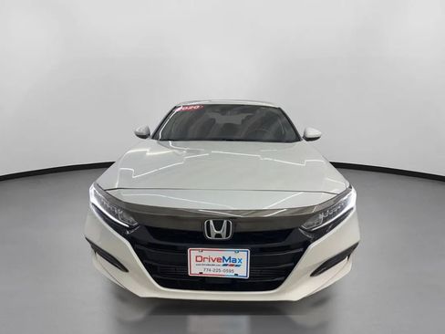 Used 2020 Honda Accord Sport image 2