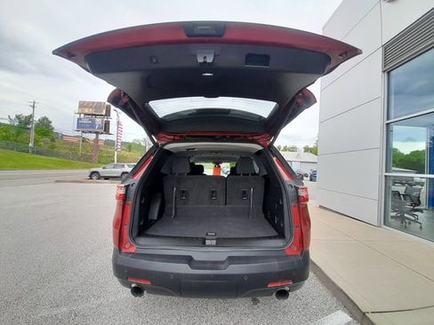Used 2020 Chevrolet Traverse LT w/ LPO, Floor Liner Package AWD/4WD image 54