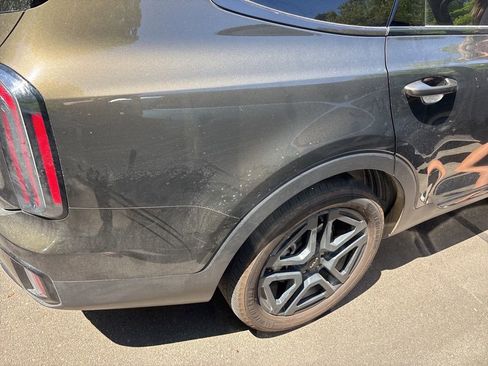 Used 2024 Kia Telluride EX X-Line AWD/4WD image 8