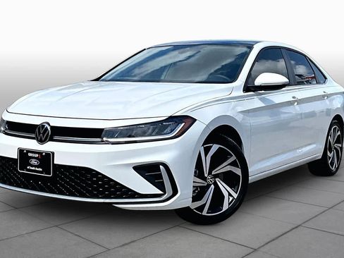 Used 2025 Volkswagen Jetta SEL FWD image 38