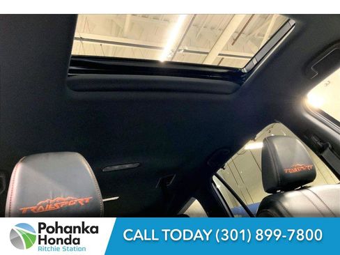 Used 2022 Honda Pilot TrailSport image 27