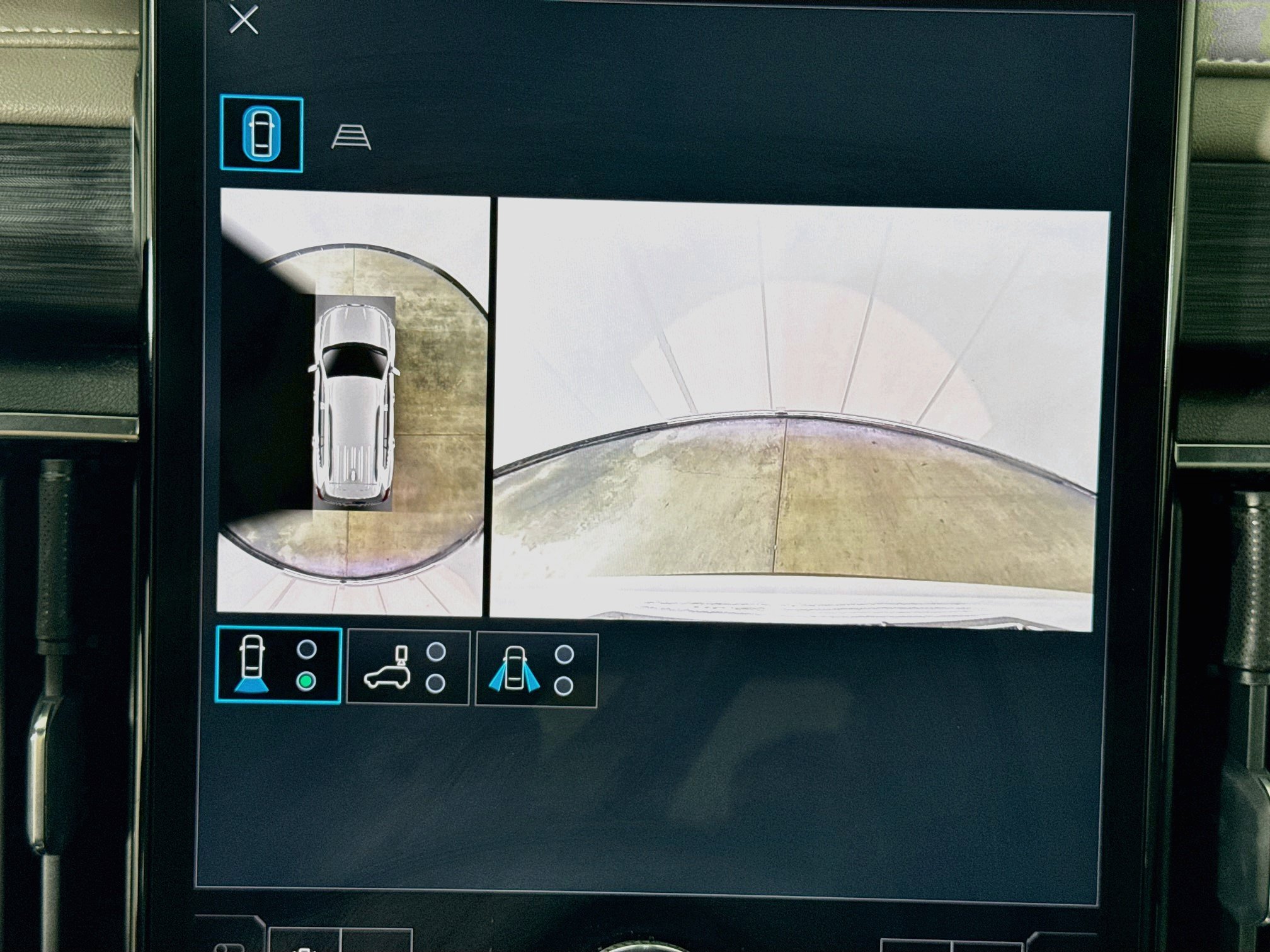 Used 2024 GMC Acadia Elevation w/ LPO, Floor Liner Package FWD image 16
